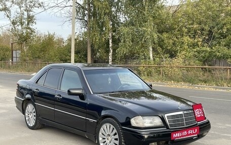 Mercedes-Benz C-Класс, 1994 год, 210 000 рублей, 2 фотография