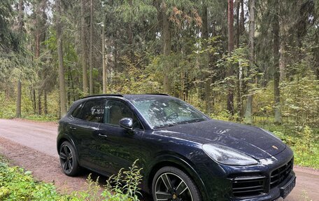 Porsche Cayenne III, 2023 год, 15 000 000 рублей, 6 фотография