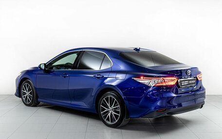 Toyota Camry, 2021 год, 3 700 000 рублей, 6 фотография