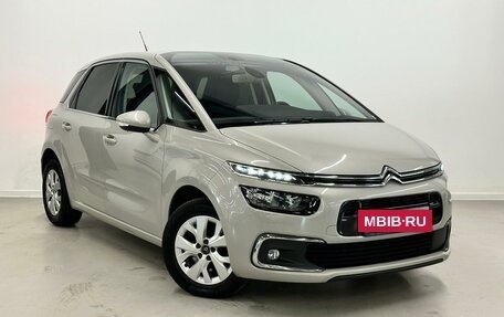 Citroen C4 Picasso II рестайлинг, 2018 год, 1 995 000 рублей, 3 фотография