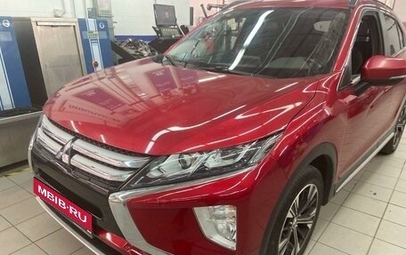 Mitsubishi Eclipse Cross, 2019 год, 2 047 000 рублей, 2 фотография