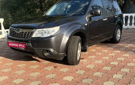 Subaru Forester, 2008 год, 930 000 рублей, 1 фотография