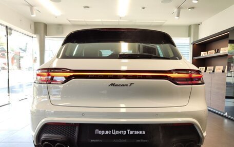 Porsche Macan I рестайлинг, 2024 год, 13 990 000 рублей, 11 фотография