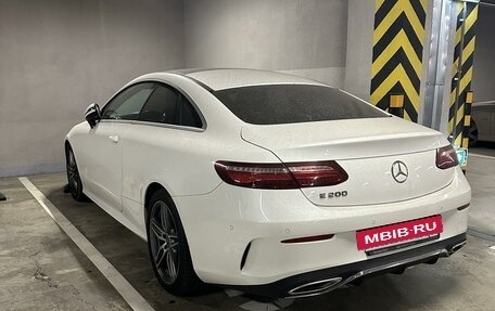 Mercedes-Benz E-Класс, 2017 год, 4 050 000 рублей, 7 фотография