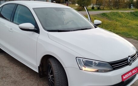 Volkswagen Jetta VI, 2014 год, 1 269 000 рублей, 3 фотография