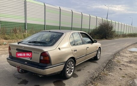 Nissan Primera II рестайлинг, 1991 год, 149 000 рублей, 3 фотография