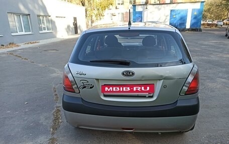 KIA Rio II, 2007 год, 550 000 рублей, 3 фотография