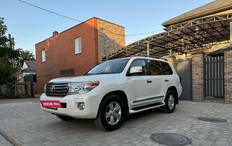 Toyota Land Cruiser 200, 2014 год, 5 650 000 рублей, 4 фотография