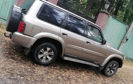 Nissan Patrol, 2002 год, 980 000 рублей, 6 фотография