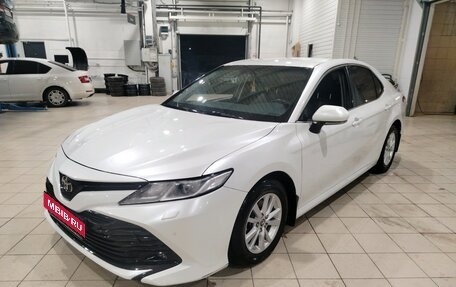 Toyota Camry, 2018 год, 2 580 000 рублей, 1 фотография