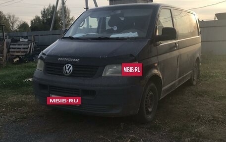 Volkswagen Transporter T5 рестайлинг, 2004 год, 580 000 рублей, 5 фотография