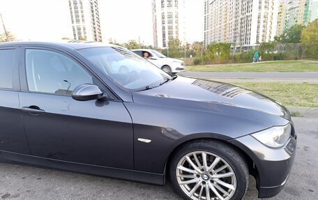 BMW 3 серия, 2005 год, 950 000 рублей, 3 фотография