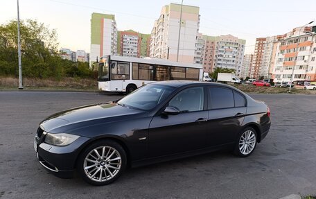 BMW 3 серия, 2005 год, 950 000 рублей, 31 фотография