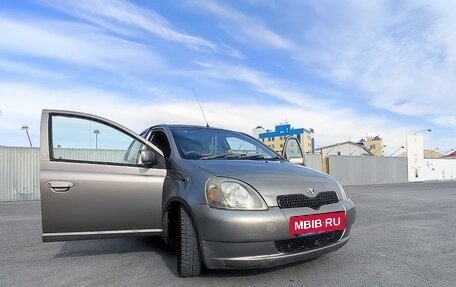 Toyota Vitz, 2001 год, 297 000 рублей, 8 фотография