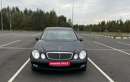 Mercedes-Benz E-Класс, 2005 год, 850 000 рублей, 2 фотография