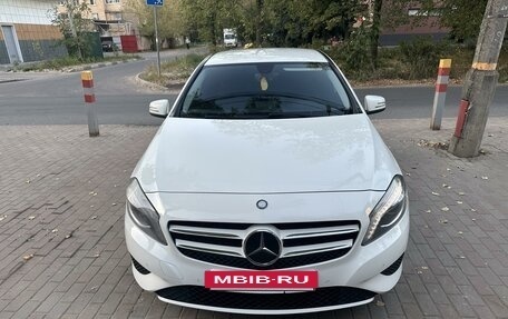 Mercedes-Benz A-Класс, 2013 год, 1 450 000 рублей, 2 фотография