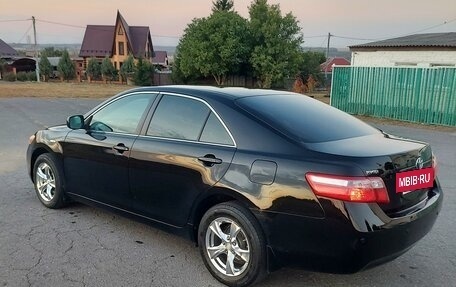 Toyota Camry, 2008 год, 1 450 000 рублей, 2 фотография