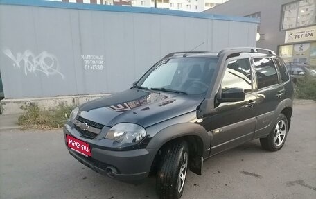 Chevrolet Niva I рестайлинг, 2018 год, 880 000 рублей, 1 фотография