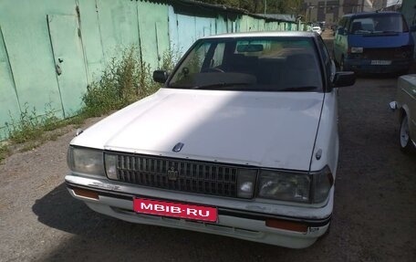 Toyota Crown, 1989 год, 340 000 рублей, 1 фотография