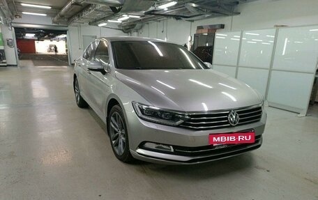 Volkswagen Passat B8 рестайлинг, 2017 год, 2 247 000 рублей, 4 фотография