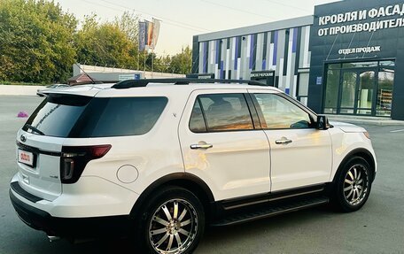 Ford Explorer VI, 2013 год, 1 750 000 рублей, 4 фотография