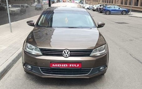 Volkswagen Jetta VI, 2011 год, 1 270 000 рублей, 1 фотография