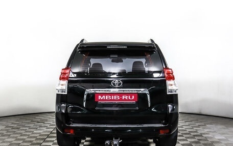 Toyota Land Cruiser Prado 150 рестайлинг 2, 2013 год, 2 798 000 рублей, 6 фотография