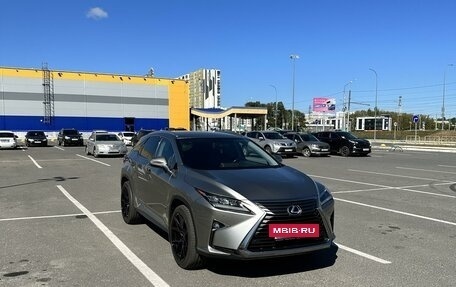 Lexus RX IV рестайлинг, 2017 год, 4 250 000 рублей, 6 фотография