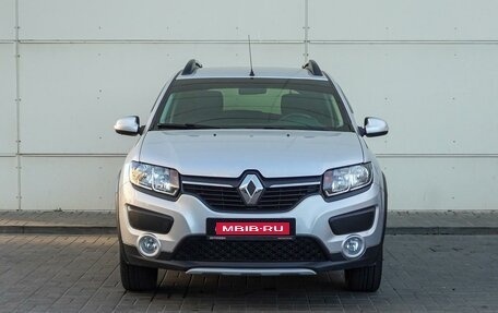 Renault Sandero II рестайлинг, 2015 год, 1 045 000 рублей, 3 фотография