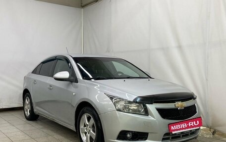 Chevrolet Cruze II, 2011 год, 630 000 рублей, 3 фотография