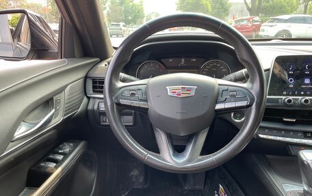 Cadillac CT4 I, 2021 год, 2 800 000 рублей, 10 фотография