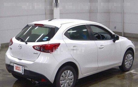 Mazda Demio IV, 2017 год, 1 350 000 рублей, 15 фотография