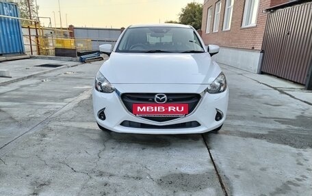 Mazda Demio IV, 2017 год, 1 350 000 рублей, 10 фотография