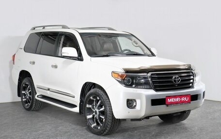 Toyota Land Cruiser 200, 2014 год, 4 780 000 рублей, 3 фотография