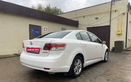 Toyota Avensis III рестайлинг, 2009 год, 940 000 рублей, 4 фотография