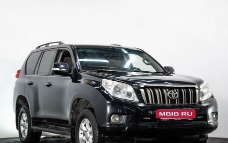 Toyota Land Cruiser Prado 150 рестайлинг 2, 2010 год, 2 680 000 рублей, 3 фотография