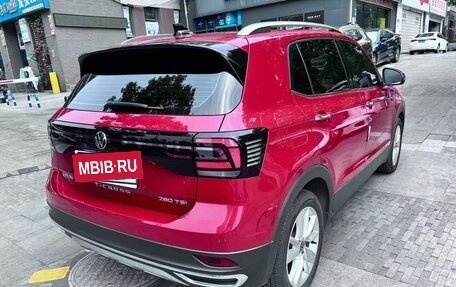 Volkswagen T-Cross I, 2021 год, 1 790 000 рублей, 6 фотография