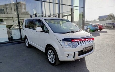 Mitsubishi Delica D:5 I, 2017 год, 2 980 000 рублей, 3 фотография