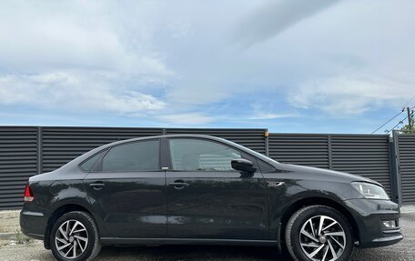 Volkswagen Polo VI (EU Market), 2017 год, 1 390 000 рублей, 3 фотография