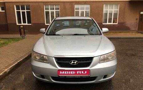 Hyundai Sonata VI, 2006 год, 765 000 рублей, 2 фотография