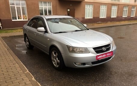 Hyundai Sonata VI, 2006 год, 765 000 рублей, 3 фотография