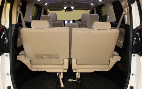 Toyota Alphard III, 2017 год, 4 029 000 рублей, 19 фотография