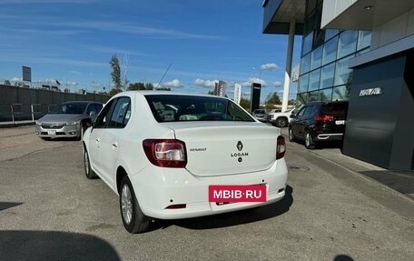 Renault Logan II, 2017 год, 849 000 рублей, 3 фотография