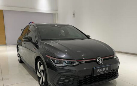 Volkswagen Golf GTI, 2021 год, 3 150 000 рублей, 2 фотография