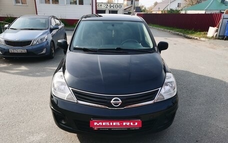 Nissan Tiida, 2010 год, 850 000 рублей, 8 фотография