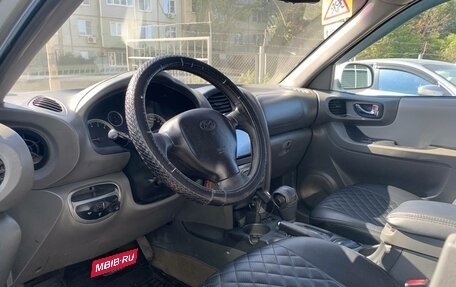 Hyundai Santa Fe III рестайлинг, 2005 год, 750 000 рублей, 29 фотография