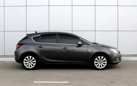 Opel Astra J, 2010 год, 600 000 рублей, 5 фотография