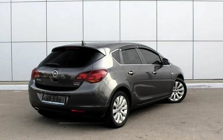 Opel Astra J, 2010 год, 600 000 рублей, 4 фотография