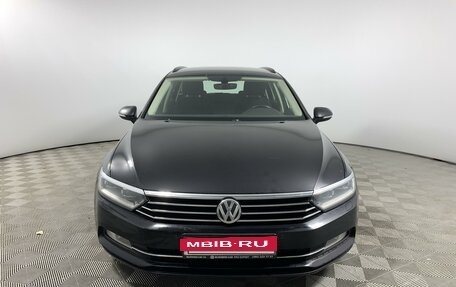 Volkswagen Passat B8 рестайлинг, 2016 год, 1 970 000 рублей, 2 фотография