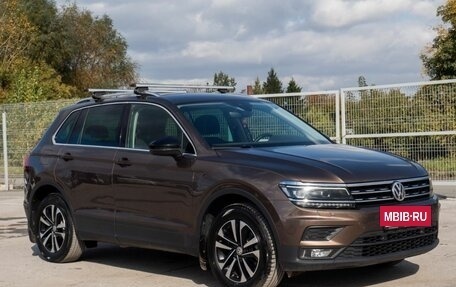 Volkswagen Tiguan II, 2020 год, 3 000 000 рублей, 18 фотография